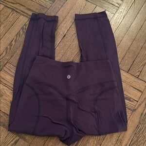 Lululemon Purple Leggings cropped Nulu